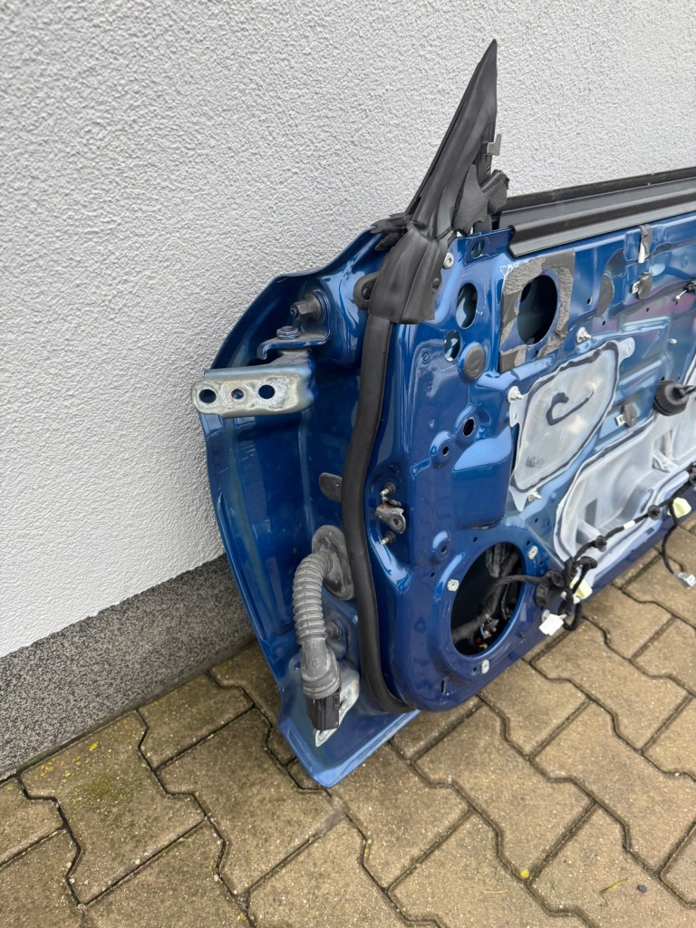 Ford mustang праве  дверей 2015+ комплектна  ідеальне Ціна