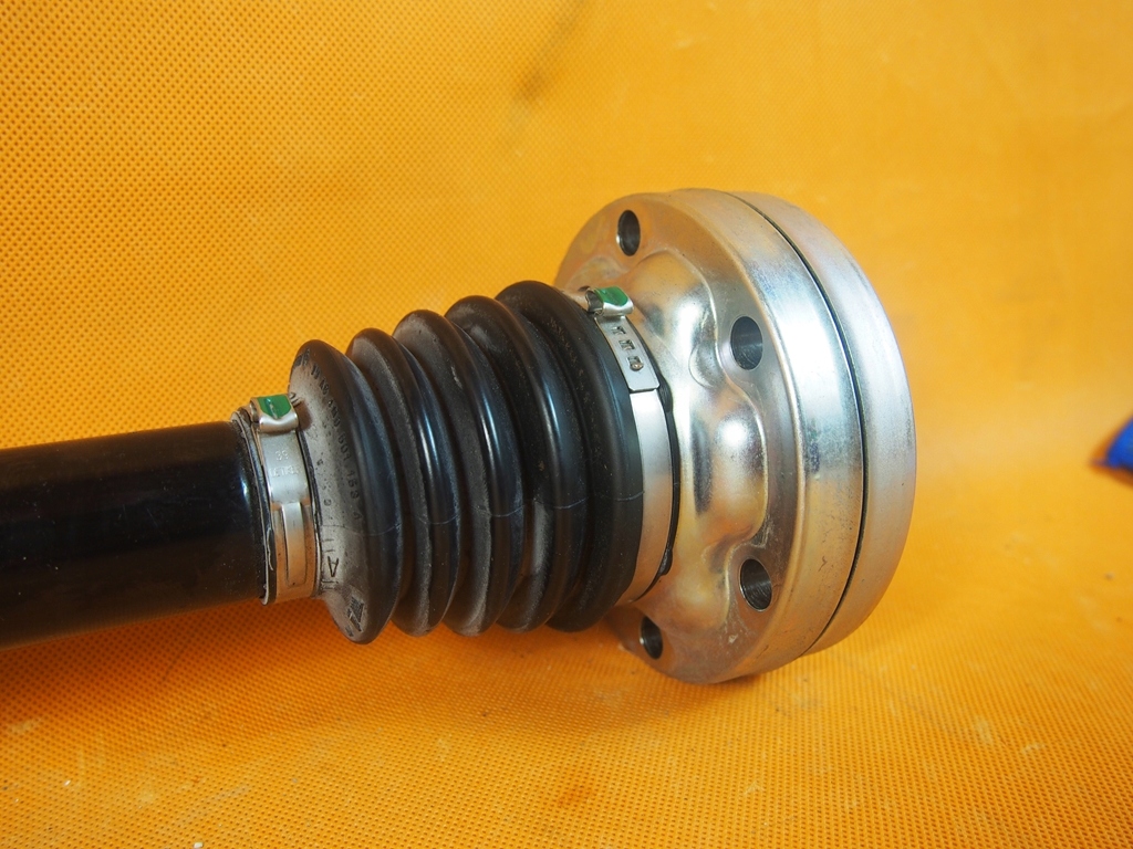 фото №8, Audi e-tron привідний вал задня задня права 4ke501204b 27km