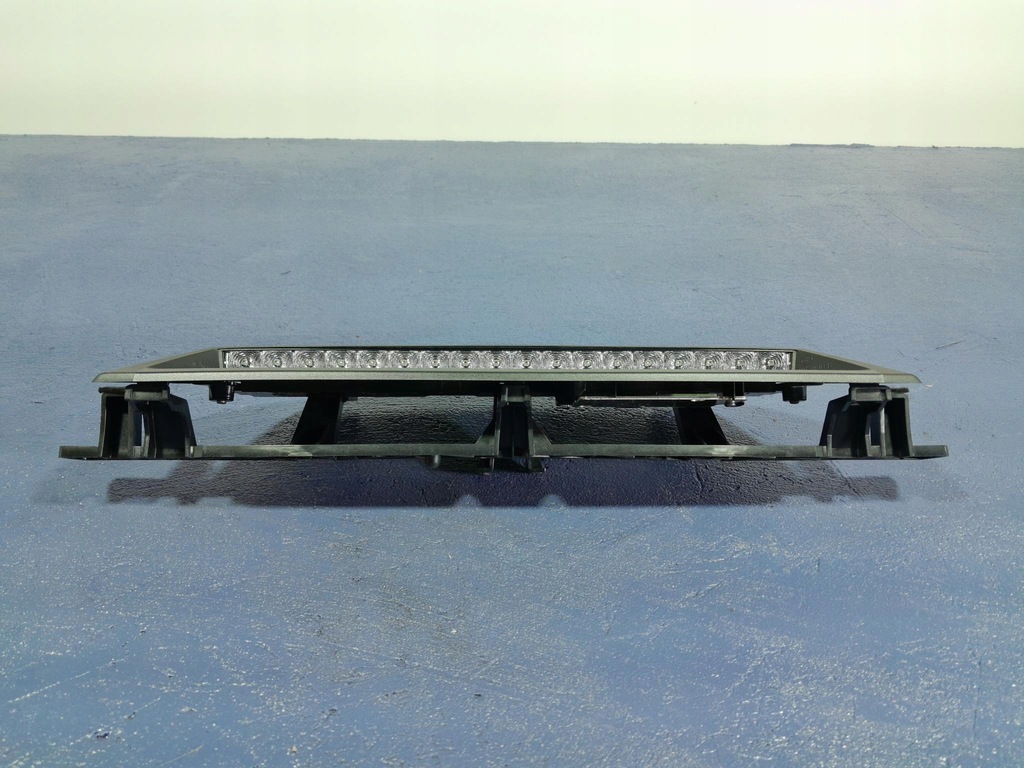 фото №1, Volvo s90 ii 16- третий свет стоп 31420197