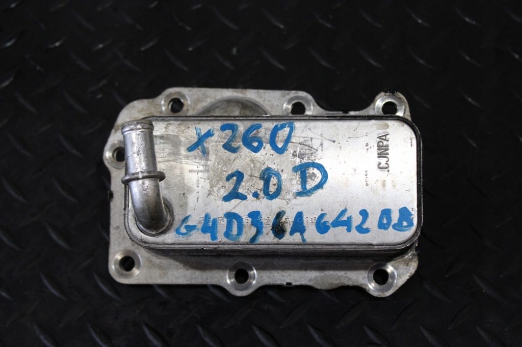 фото №1, Радиатор масла jaguar xf ii 2 x260 g4d3-6a642-bb