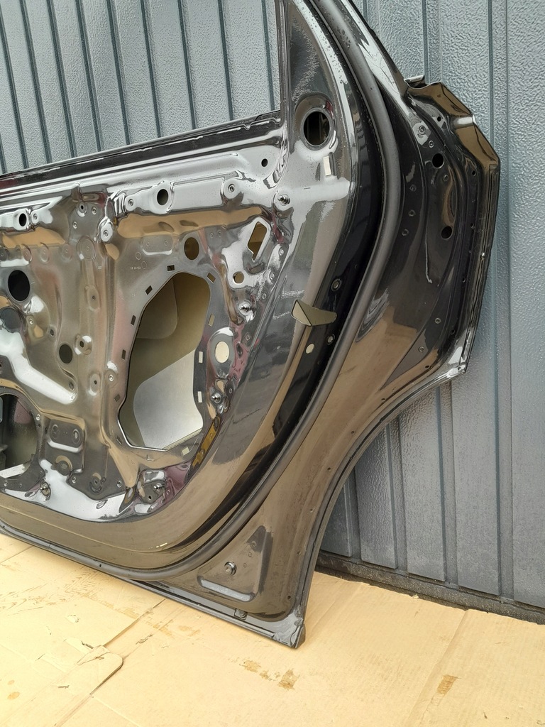 фото №8, Дверь задняя задние правое audi a8 d5 8n молдинг