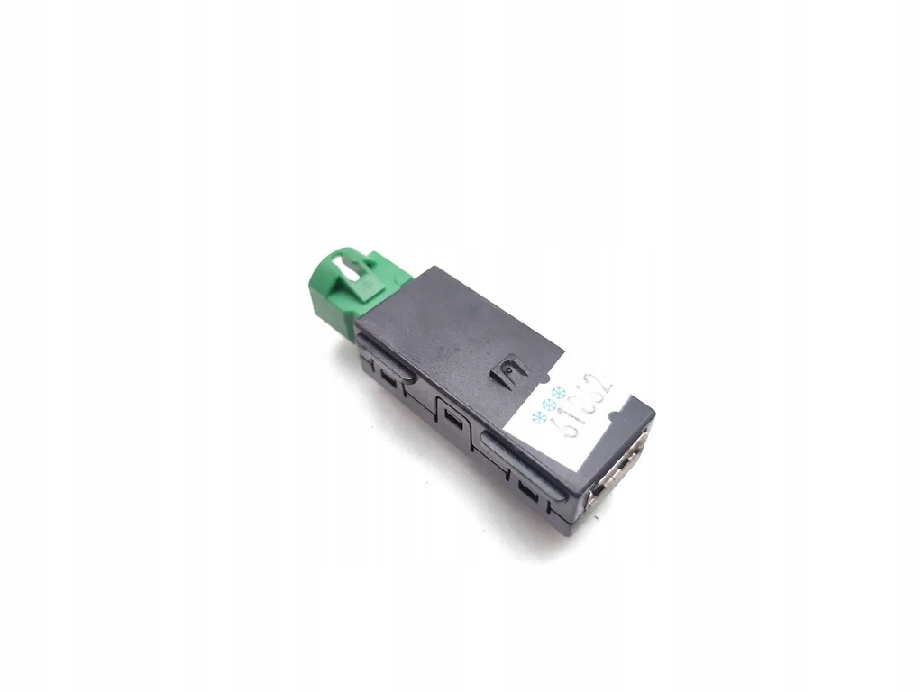 фото №11, Skoda kodiaq роз'єм / з'єднувач usb 2017 suv 4/5dr 5q0035726e 16-23 дизель