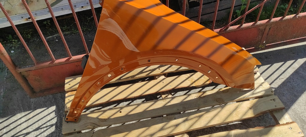 фото №15, Крыло правый audi q3 8u 11-18 lx2u