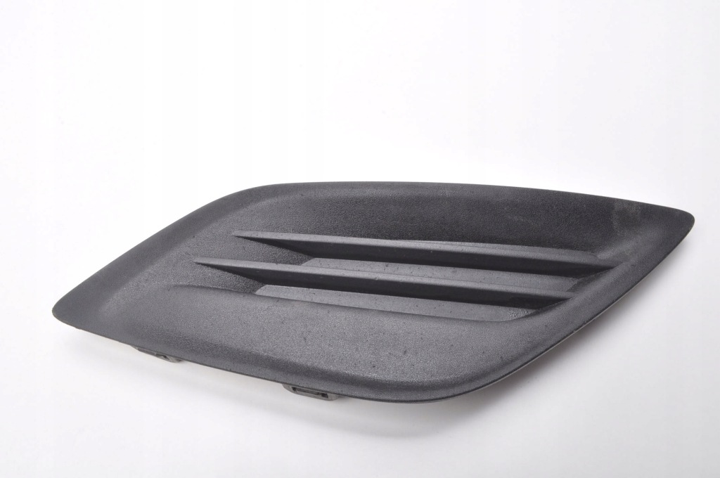 фото №1, Volvo s60 ii v60 решётка решётка радиатора бампера правая 31290980