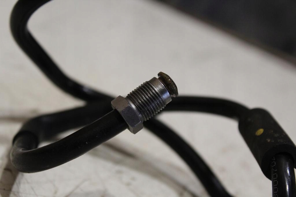 фото №7, Провода тормозные volvo v40 ii 2014r 1.6