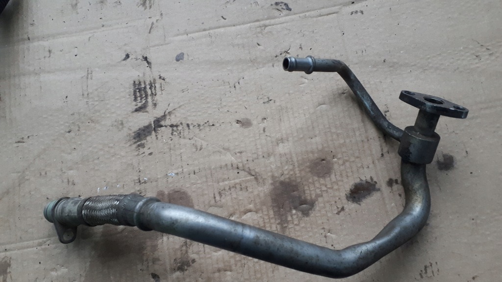 фото №1, Q7 4l шланг трубка турбіни 4.2 tdi 057145735s