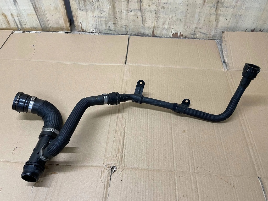 фото №3, Alfa romeo giulia шланг wody wąż