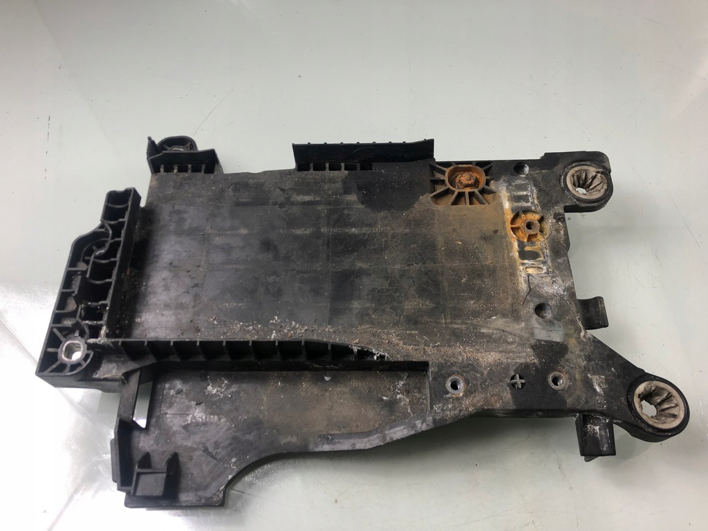 фото №1, Основа акумулятор 7641797 bmw 2 f45 f46 2.0 d