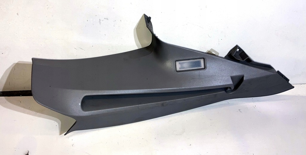 Купить Защита стойка d, багажника, задний  правая - bmw f11 - 9169785