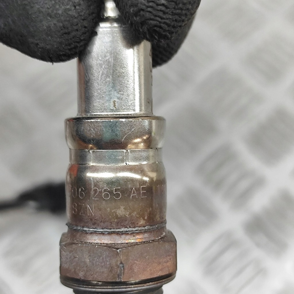 фото №9, Audi a4 s4 b9 8w 2015 датчик лямбда-зонд