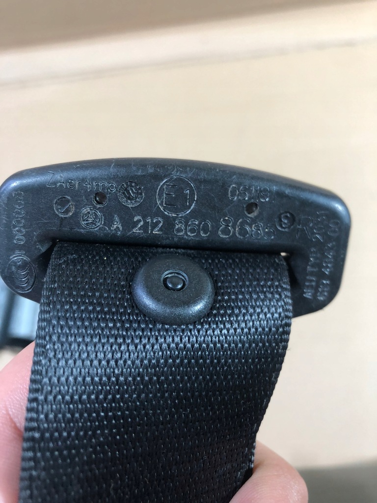 фото №5, Mercedes w218 cls pas безпеки правий перед