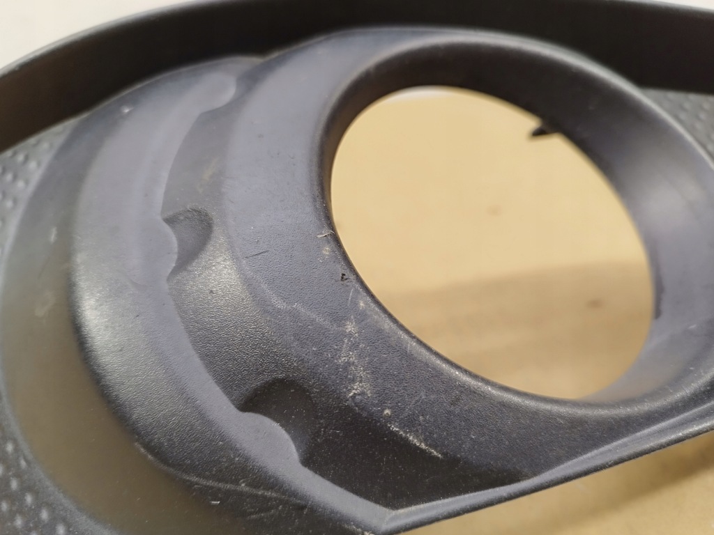 фото №12, Протитуманна фара + решітка правий бампер перед toyota corolla verso ii lift 2007-2009