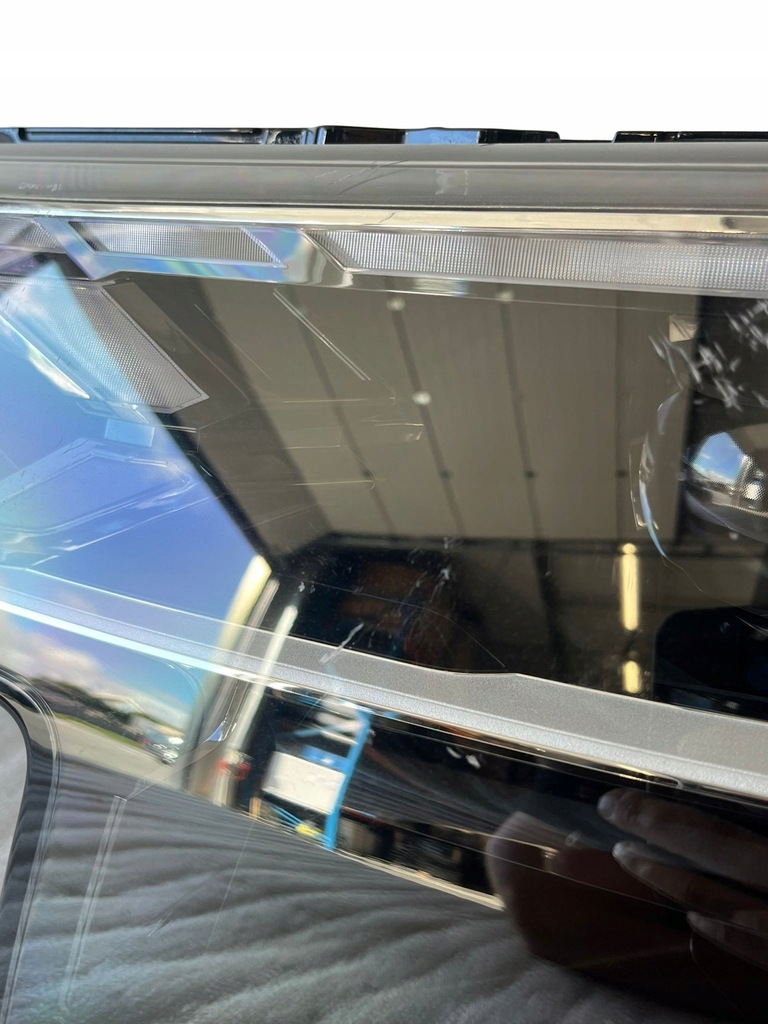 фото №9, Лампа передняя левая audi q8 4m8941039