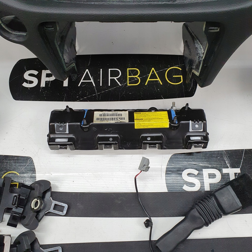 фото №7, Dodge charger консоль подушки безопасности ремни подушка безопасности