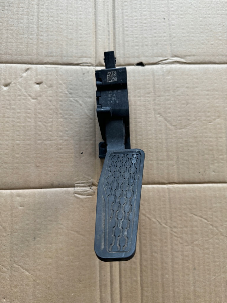 фото №1, Jeep wrangler jl педаль газа 04581893ad