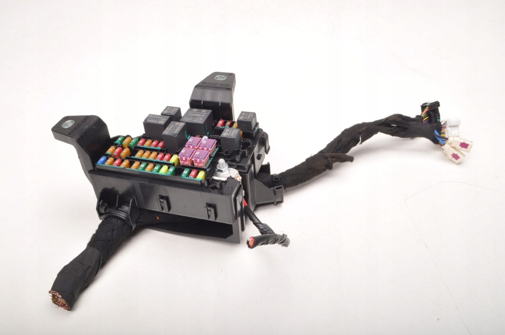 фото №1, Mg hs 1.5t 16v 162km коробка предохранителей