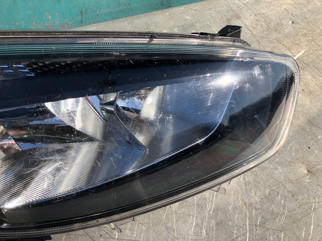 фото №4, Ford transit tourneo courier лампа правий перед