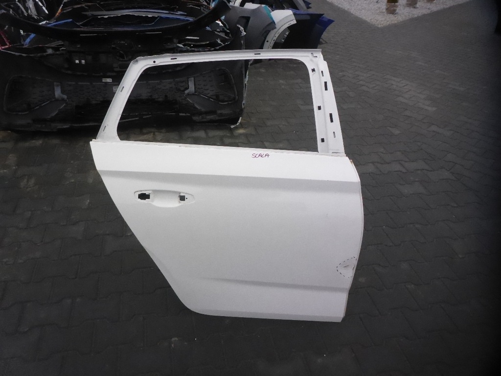 фото №1, Skoda scala 657 19- дверь задние правое правый задняя оригинал