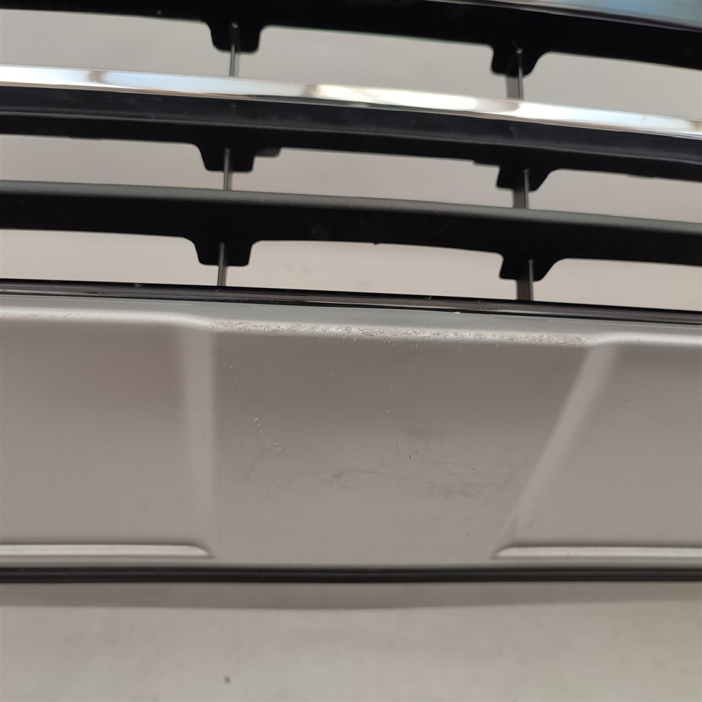 Бампер перед vw tiguan 2 5na рестайлінг  po 2020 Оригінал