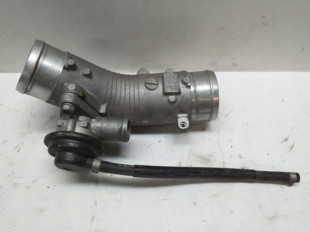 фото №1, Nissan gt-r клапан воздуха