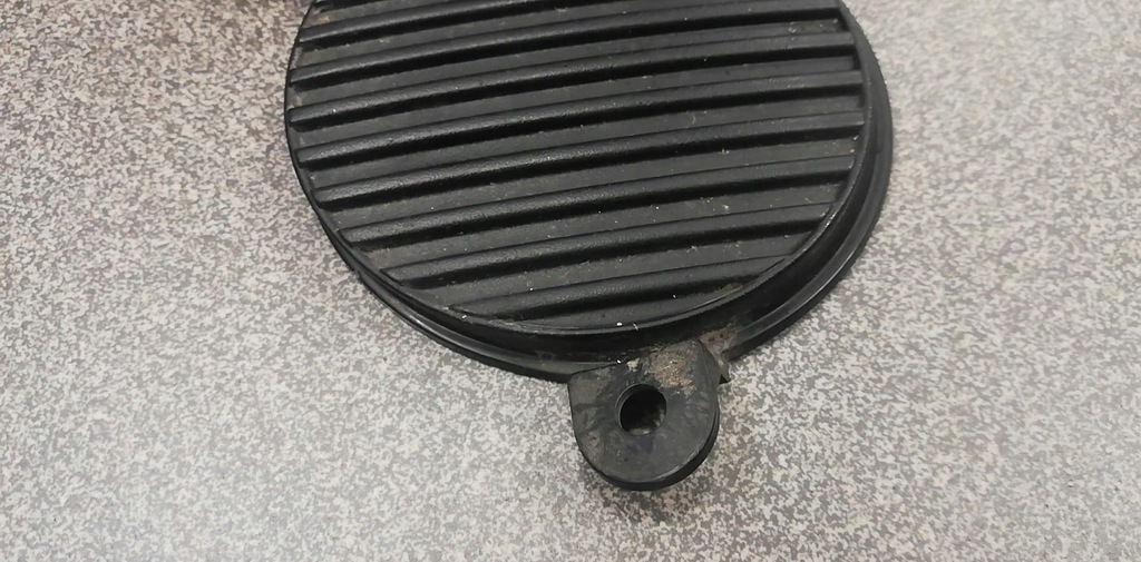 фото №9, Mitsubishi colt v решітка заглушка протитуманної фари ліва