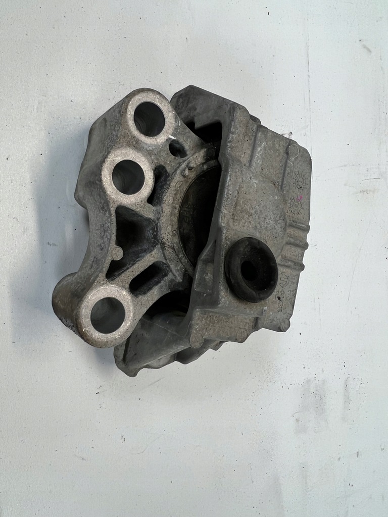 фото №1, Jeep compass ii 2.0 подушка кронштейн двигуна