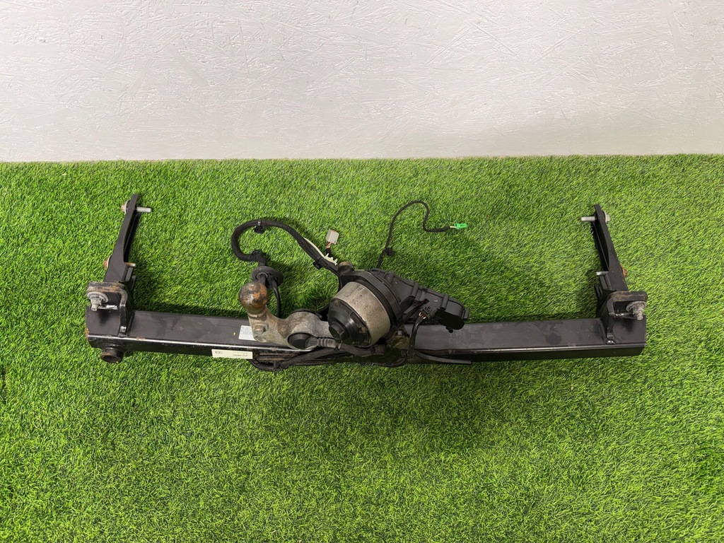 фото №1, Hak буксировочный электрический volvo xc40 ii оригинал