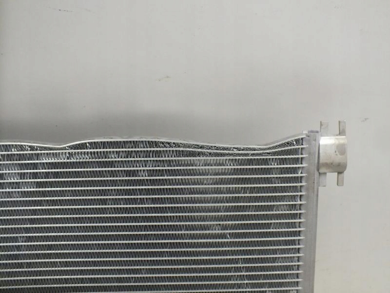 фото №10, Радіатор кондиціонера 921008178r vivaro b 1.6d