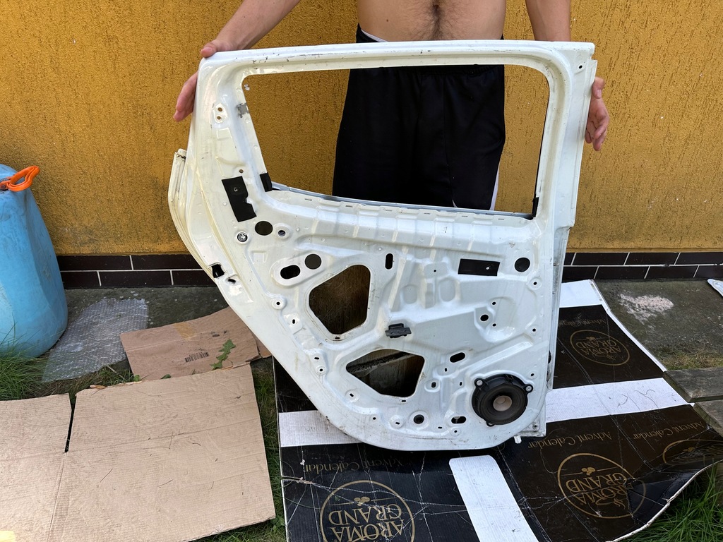 фото №7, Renault clio iv hb дверь задние левая