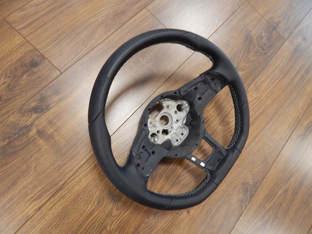 фото №5, Vw golf vii gti gtd r-line - воздуховод pod лепестки переключения