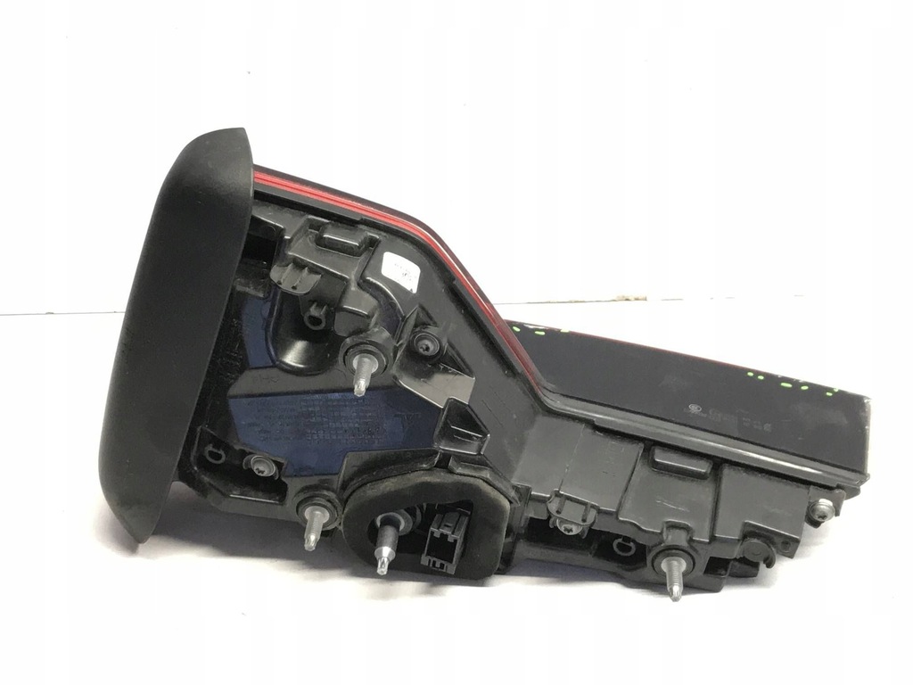 фото №9, Audi a4 s4 b9 2 левая лампа задняя 8w9945093