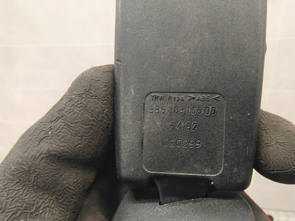 фото №3, Porsche 996 кліпса поперечина безпеки