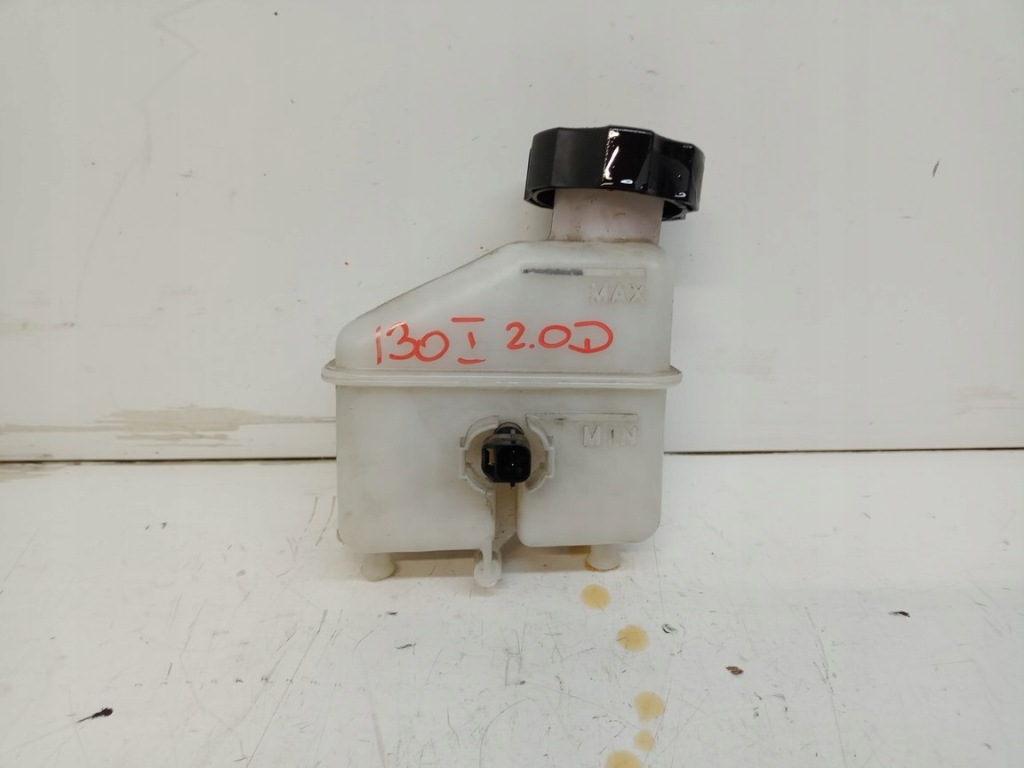 фото №1, Hyundai i30 2.0crdi бак рідина гальмівний 07-