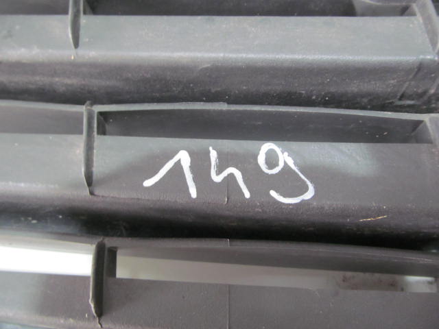 фото №4, Решітка радіатора решітка радіатора mazda demio