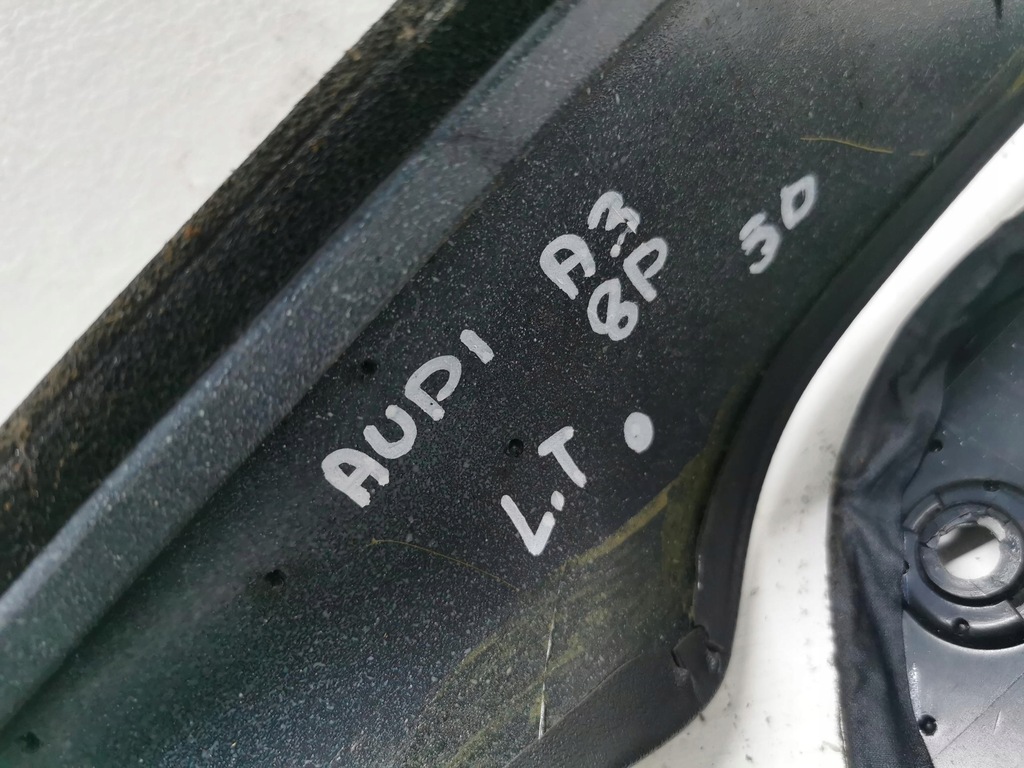 фото №7, Обшивка дверь левый задняя audi a3 8p 03-08 3d