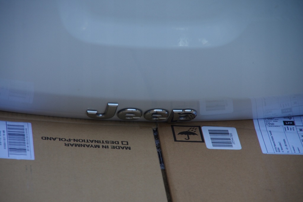 Купить Капот jeep grand cherokee wk2 16-21 summit рестайлинг  pw7 bright white