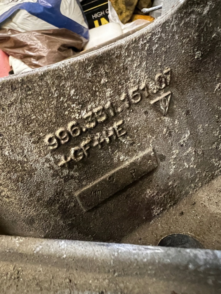 фото №8, Поворотний кулак амортизатор важелі задня лівий porsche carrera 911 996 3.4 2wd rwd