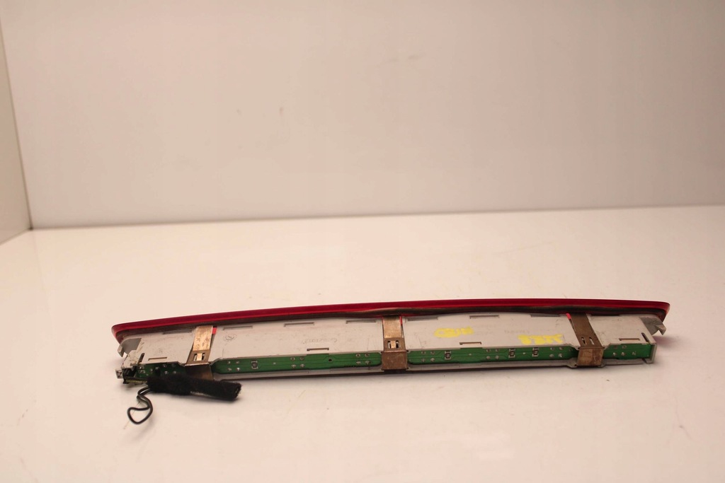 фото №2, Alfa romeo mito 08r- лампа третий свет стоп стоп-сигнал