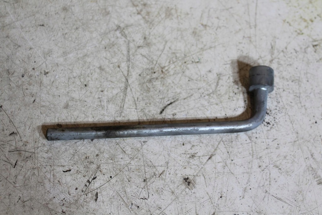 фото №1, Ключ do kół subaru оригінальний номер