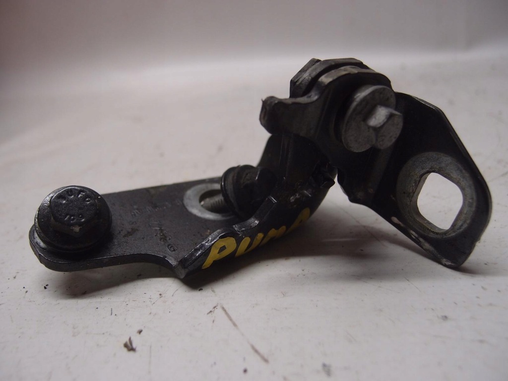 фото №1, Петля дверь правый перед нижний ford puma mk2