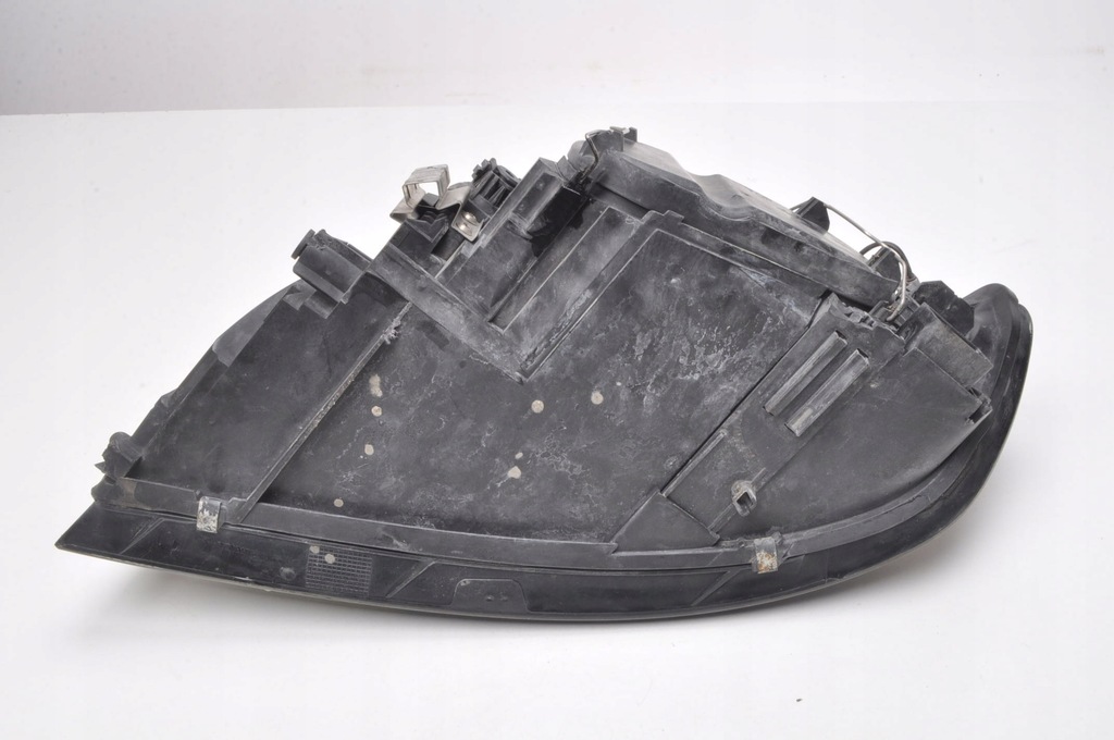 фото №13, Volvo s40 ii лампа права передня правий перед europa 30698874