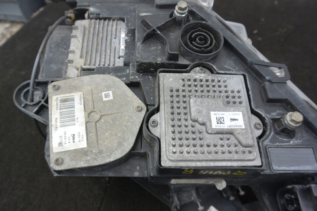 фото №7, Maserati quattroporte vi лампа права перед ксенон