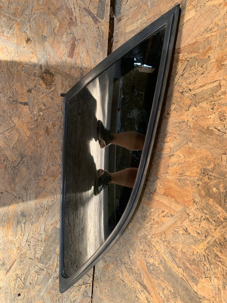 фото №1, Audi a6 c7 4g9 скло кузовна задня ліва