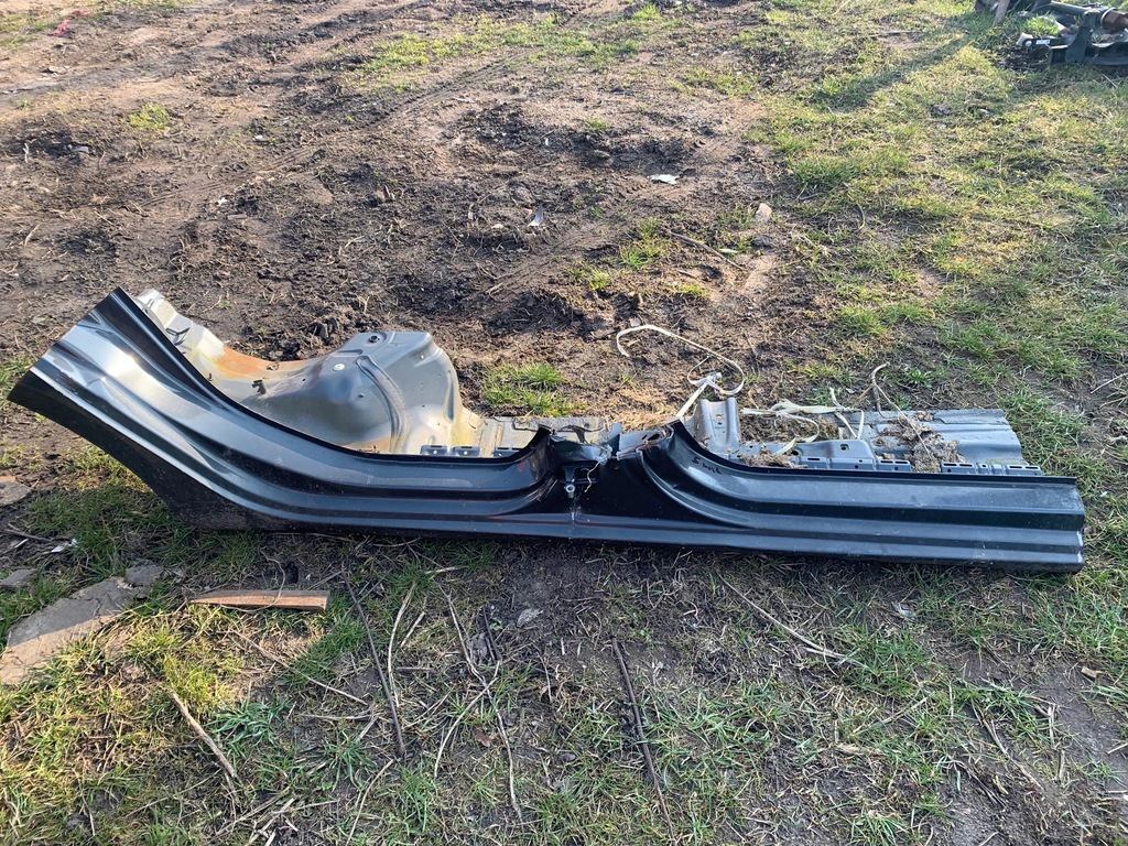 фото №1, Чверть поріг правий seat leon iv kombi