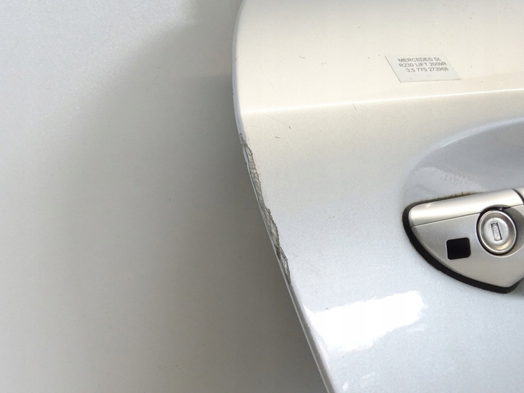 Двері праве правий перед mercedes sl r230 рестайлінг  775 Оригінал