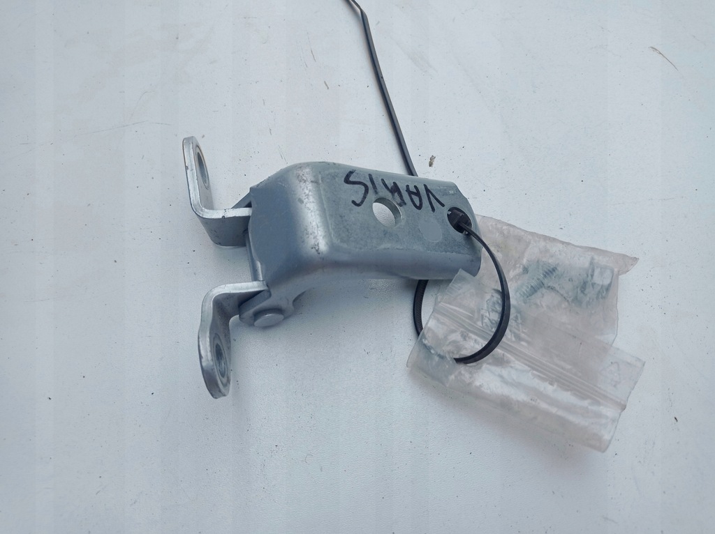 фото №2, Петля дверь задняя toyota yaris ii