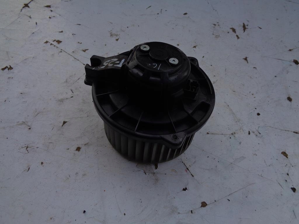 фото №1, Вентилятор обдув toyota avensis t25 1.8 vvt-i