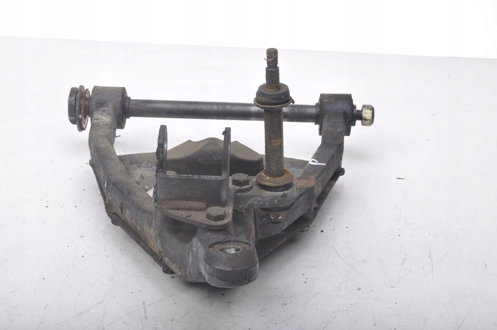 фото №5, Aston martin db7 5.9 рычаг правый перед