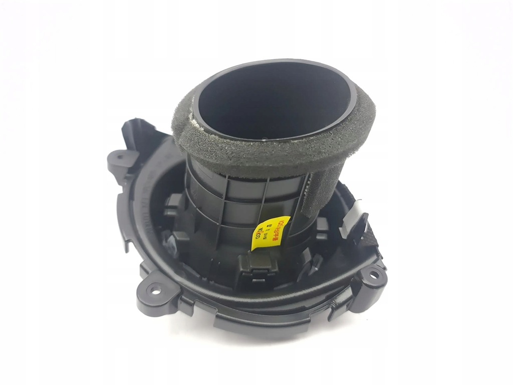 фото №6, Hyundai kona i 2019 левая сторона боковая решётка обдув панели приборной панели