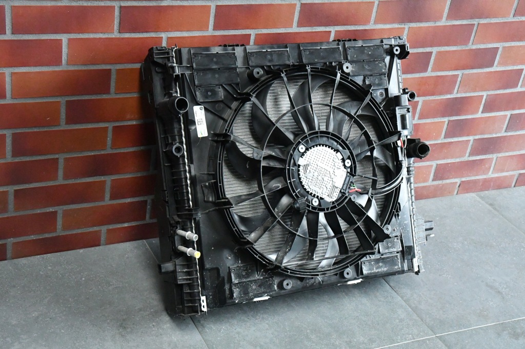 фото №5, Радиатор воды вентилятор комплект bmw x5 g05 x6 g06 x7 g07 4.0ix оригинальный